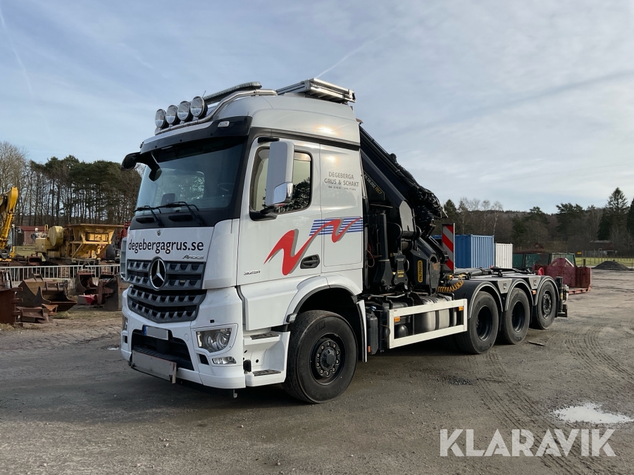 Mercedes-Benz Arocs 3251