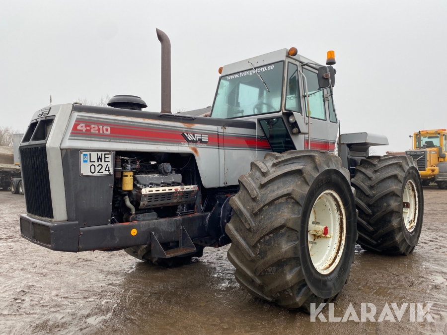 White 4-210 Field Boss